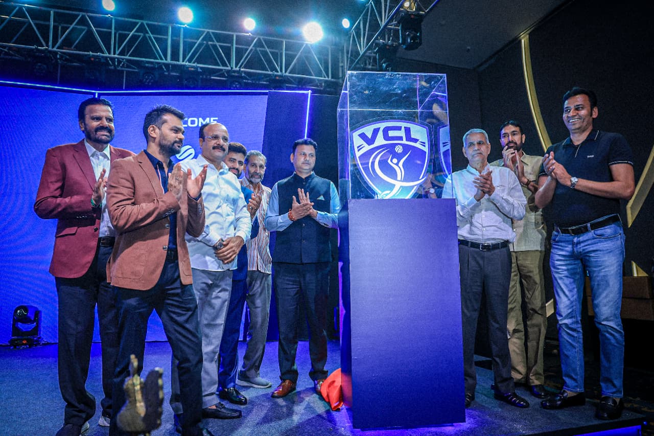VCL launch event moment